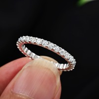 Bague d'éternité personnalisée en argent sterling S925 avec moissanite, plaquée or 18 carats, pavé rond, pour femme, vente en gros