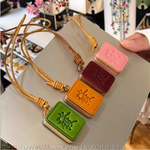 Boshiho In-stock Creative Fashion Durable PU <b>Leather</b> Animal-shaped Keychain <b>Backpack</b> Pendant Accessory - Product Image 2