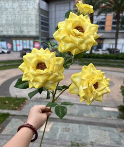 Roses jaunes artificielles de haute qualité en gros pour la décoration de mariage et de la maison - Product Image 6
