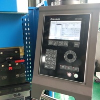 Presse plieuse hydraulique CNC entièrement automatique 3+1 axes avec système de commande DA52S, pompe, machine à plier l'acier au carbone pour tôles métalliques