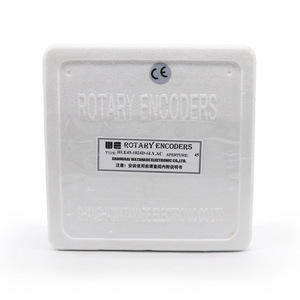Encodeur rotatif Shanghai Watanabe HLE45-1024D-6LY.AC pour l'automatisation industrielle - Product Image 3
