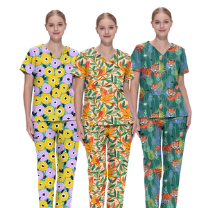 Niaahinn scrub stampato con scollo a V di ispirazione atletica Top con stampa digitale da donna Stretch Top traspirante Set da infermiera stampata da medico - Product Image 1