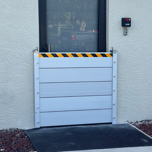 Barrière <span class=keywords><strong>de</strong></span> protection contre les inondations en aluminium 4FT High <span class=keywords><strong>Anti</strong></span> Corrosion Boxwall Design Storm Water Gate Flood Control Barrier - Product Image 1