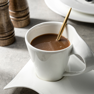 Set di Tazze da <span class=keywords><strong>Caffè</strong></span> con Portabiscotti, Tazza da Tè Unica con Piattino, Tazza in Ceramica Bianca, Tazze Vajjila, Set di Tazze in Porcellana per Arredamento Tavola - Product Image 3