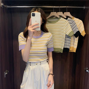 T-shirt <span class=keywords><strong>a</strong></span> Quadri Estiva da Donna con Maniche Corte, Design Coreano, Moda Femminile Slim Fit con Collo Tondo - Product Image 2