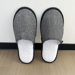 Bán buôn trực tiếp từ nhà máy Dép mùa đông sang trọng 5 sao màu xám ấm, đế lông san hô trắng, có thể tùy chỉnh logo, mẫu MR004 - Product Image 5