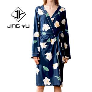 Chemise de nuit en coton 100% à col en V, design du fabricant, impression personnalisée, coupe régulière, fermeture à nouer, simple et confortable - Product Image 6