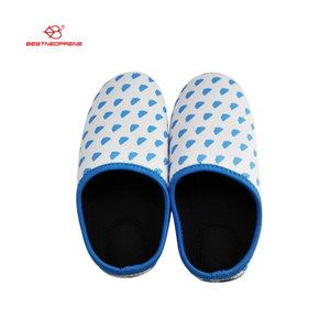 <span class=keywords><strong>Scarpe</strong></span> <span class=keywords><strong>in</strong></span> Neoprene stampate alla moda di nuova concezione <span class=keywords><strong>per</strong></span> sport acquatici e Fitness - Product Image 4