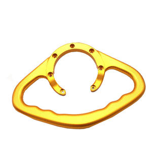 Barra de Agarre Ajustable de Aluminio para Pasajero, para Motocicletas MT, Soporte para Asiento Trasero, Agarre Ergonómico Cómodo y Estable - Product Image 1