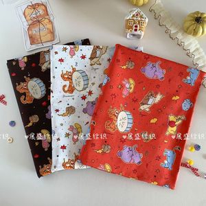 Tessuto in cotone 100% con stampa <span class=keywords><strong>Winnie</strong></span> <span class=keywords><strong>the</strong></span> <span class=keywords><strong>Pooh</strong></span> in stile coreano, ideale per borse fai <span class=keywords><strong>da</strong></span> te, abbigliamento per bambini e homewear - Prodotto in Cina - Product Image 1