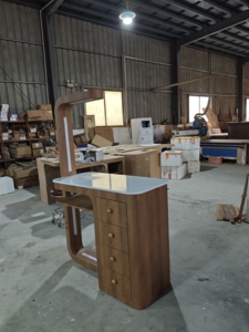 Bàn móng tay màu gỗ hiện đại với đèn LED đá trắng sáng đèn làm móng tay thiết kế thời trang 8 năm bảo hành - Product Image 2