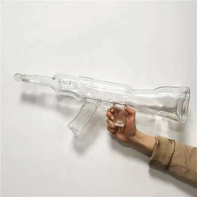 Botella de vidrio con forma de pistola de AK-47, botella de vino reciclada, botella de vidrio para vodka