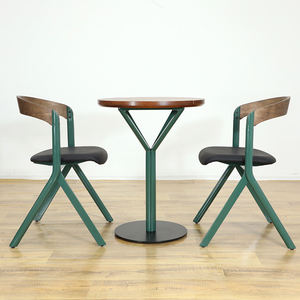 सर्वश्रेष्ठ गुणवत्ता वाले कारखाने ने टेबल अद्वितीय डिजाइन रेस्तरां फर्नीचर गोल ठोस लकड़ी शीर्ष धातु पैर डाइनिंग रूम टेबल - Product Image 4