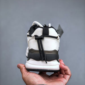 Nuevos zapatos deportivos de moda para hombre y mujer, con suela gruesa, a la moda, que aumentan la altura y son cómodos para absorber impactos. - Product Image 3