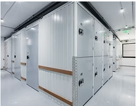 Design moderne 5x10 Unité de stockage préfabriquée d'intérieur Installation de stockage verrouillable pour bâtiment de bureaux Matériau en acier