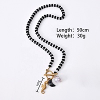 Collier en perles de pierre noire en gros avec breloques perle et hippocampe, bijoux vintage pour femmes