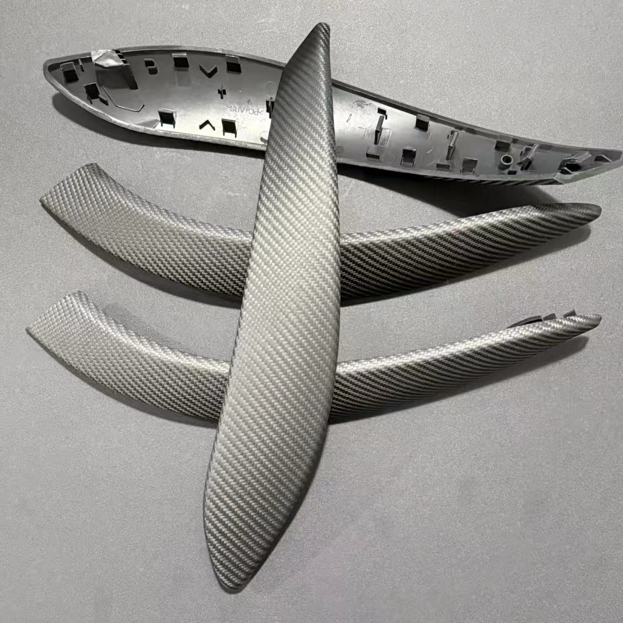 4 Pezzi Carbonio Opaco