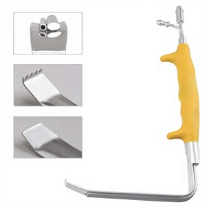 Retractor de Fibra Óptica Tebbetts con Mango de Silicona y Succión, Paquete de Luz Ovalada de Bajo Perfil, Instrumento para Cirugía de Senos de Vaslcare - Product Image 1