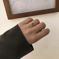 YF2733 Bague chaîne asymétrique plaquée or 18 carats, bijoux en acier inoxydable, anneaux minimalistes carrés en émail noir pour femmes