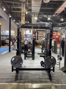 Máquina Smith Comercial Multifunción de Acero para Gimnasio, <span class=keywords><strong>Jaula</strong></span> Completa de Sentadillas con Polea Trasera y Soporte para Media Sentadilla - Product Image 4