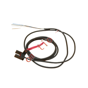 مستشعر كهروضوئي أصلي جديد طراز Pm-t45 جاهز للاستخدام في المستودعات والأتمتة الصناعية وبرمجة وحدات التحكم المنطقية القابلة للبرمجة - Product Image 1