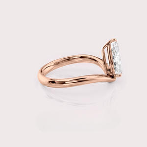 Elegante anillo de diamante en forma de pera creado en laboratorio, joyería sostenible de oro rosa de 14K - Product Image 3
