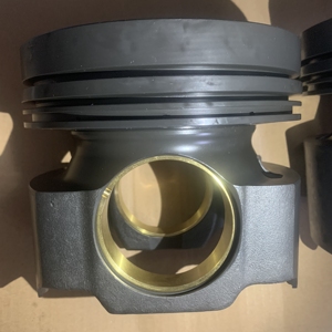 Le piston du moteur diesel 339-3027 est utilisé pour les pièces d'excavatrice du moteur 3512C 3516C 785D 789D. - Product Image 6