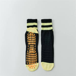 <span class=keywords><strong>Chaussettes</strong></span> antidérapantes d'hiver pour trampoline, mi-mollet, montantes, pour centres d'éducation préscolaire, conception de logo gratuite, polyester et coton - Product Image 6