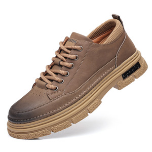 Chaussures à plateforme pour hommes, baskets décontractées basses en cuir kaki et noir, antidérapantes, confortables, à semelle épaisse, style workwear tendance - Product Image 5