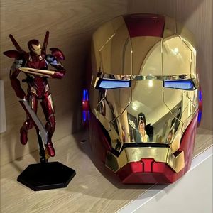 Altın Kırmızı Renkli Ironman Kaskı Sesli Komut Mk5 Otomatik DOT Standart Modüler Tasarım PC Buğu Önleyici Vizör Unisex Bisiklet Sürüşü - Product Image 3