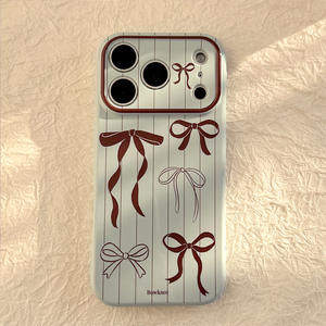 Coque pour iPhone 17 Pro Max, bleu laiteux et marron vintage, coque de téléphone souple antichoc intégrale avec nœud papillon - Product Image 6