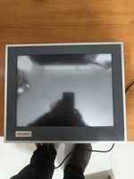 PLC con Pantalla Táctil CP6202-0001-0020
