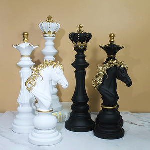 Nouveaux ornements d'échecs nordiques transfrontaliers, écologiques, en résine souple 3D, artisanat, avec des statues de roi, de <span class=keywords><strong>cheval</strong></span> de guerre et de reine - Product Image 1