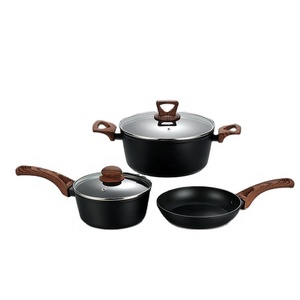 HAOTIAN OEM Luxus <span class=keywords><strong>Reton</strong></span> Serie Kochgeschirr Set 3 Stück Aluminium Antihaft mit Silikon und Metall Großhandels preis - Product Image 1