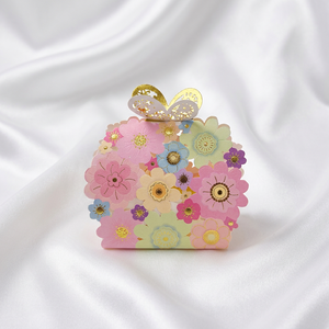 Caja <span class=keywords><strong>de</strong></span> dulces <span class=keywords><strong>de</strong></span> boda <span class=keywords><strong>de</strong></span> flores huecas YZ, embalaje cuadrado creativo reciclable en caja <span class=keywords><strong>de</strong></span> papel <span class=keywords><strong>de</strong></span> embalaje <span class=keywords><strong>de</strong></span> cartón - Product Image 3