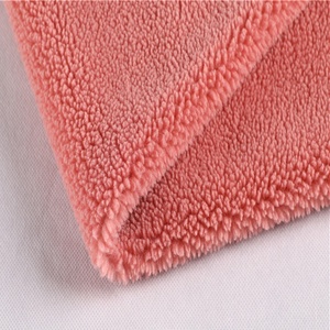 2024 100% <span class=keywords><strong>polyester</strong></span> sherpa berber Fleece vải cho hàng may mặc xe ô tô nệm-Mất điện & tính năng chống tĩnh điện - Product Image 2