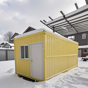Maison conteneur en panneaux sandwich rectangulaires, installation facile, logement préfabriqué pour usage temporaire - Product Image 1