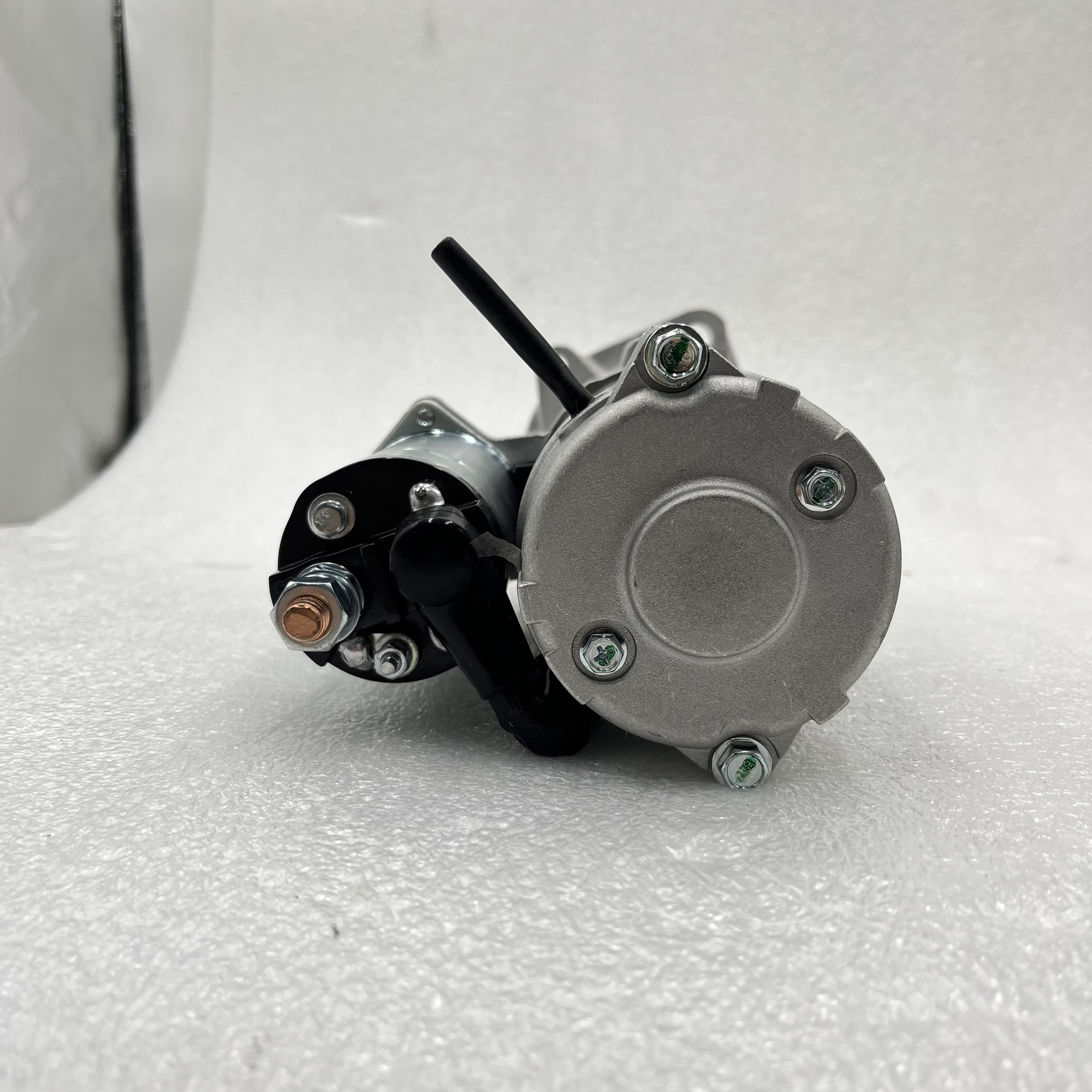 High-quality 4HK1 12V Starter Motor for Abarth 124 Spider
