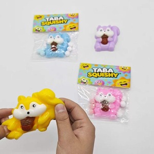 ของเล่นบีบรูปกระรอก Taba JO Novelty Squishy  ทำจากวัสดุ TPR นุ่ม ช่วยคลายเครียด บรรเทาความวิตกกังวล - Product Image 4