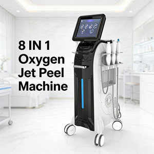 Appareil portable 8 en 1 de peeling à jet d'oxygène pour le rajeunissement de la peau, anti-âge et stimulation de la régénération du collagène - Product Image 1