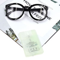 Kit d'entretien de lunettes multifonction Portable accessoires de nettoyage de lunettes de soleil naturelles avec ensemble de liquide de nettoyage de lunettes de lentille