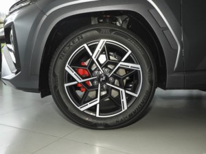 Nuevo Auto Hyundai <span class=keywords><strong>Tucson</strong></span> Modelo 2025 <span class=keywords><strong>Tucson</strong></span> L 1.5T <span class=keywords><strong>N</strong></span>-Line SUV de 5 Asientos, Vehículo a Gasolina Turboalimentado R19 con Volante a la Izquierda, Jiben Auto - Product Image 5