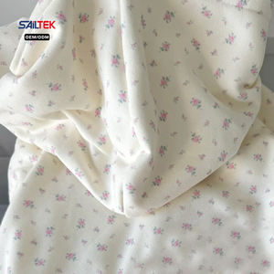 Conjunto de Dos Piezas con Sudadera con Estampado Floral y Pantalones Cortos, Logotipo Personalizado, Sudadera Holgada de Felpa, Conjunto de Pantalones Cortos, Ropa Urbana de Verano para <span class=keywords><strong>Mujer</strong></span> - Product Image 4