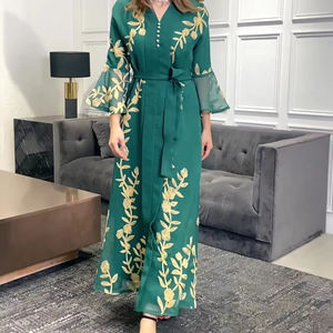 2024 moyen-orient dubaï transfrontalier mode Robe Abaya longue Robe musulmane vêtements islamiques femmes feuille Robe moderne - Product Image 1