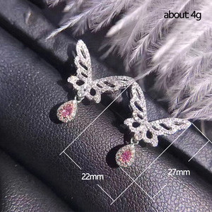 Eleganti Orecchini a Perno a Forma di Farfalla per Donne, Gioielli di Moda Rosa Scintillante, Vendita all'Ingrosso - Product Image 5