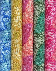 Tissu crêpe extensible dans les 4 sens à motif floral très vendu, 95% polyester, 5% élasthanne, pour robe femme, vêtements en stock - Product Image 4