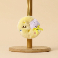 En gros, Mini porte-clés peluche rose en forme de lune, doux et rembourré, avec petit lapin, pour boutiques de cadeaux, prix de machines à griffes, ventes en gros