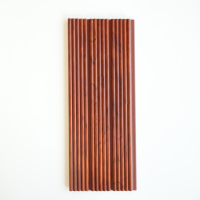 Panneaux muraux PS en bois brun rainuré de haute qualité pour la décoration intérieure de la maison, de l'hôtel, du hall, de la chambre et du salon - Vente chaude