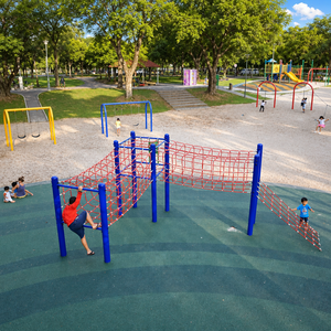 Attrezzatura Commerciale per Parco Giochi Esterno per Bambini: Rete da Arrampicata su Sponde, Pendenza e Parete d'Arrampicata - Product Image 2