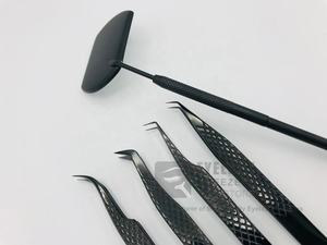 Pince à épiler d'extension de cils en acier durable japonais noir Plasma de marque privée - Product Image 6